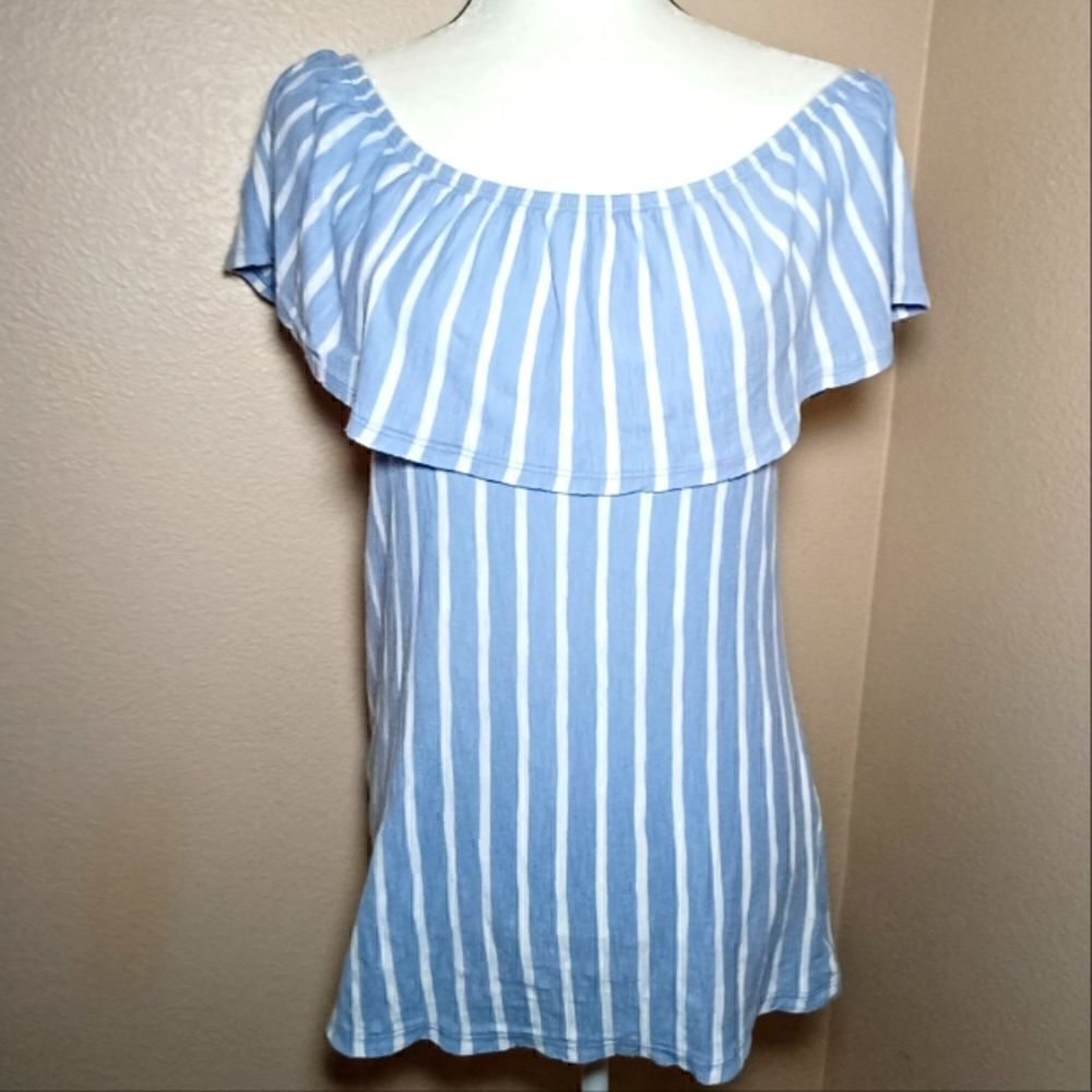 Old Navy off shoulder blue and white blouse Size S